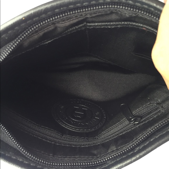 Black Leather Purse - Picture 4 of 6